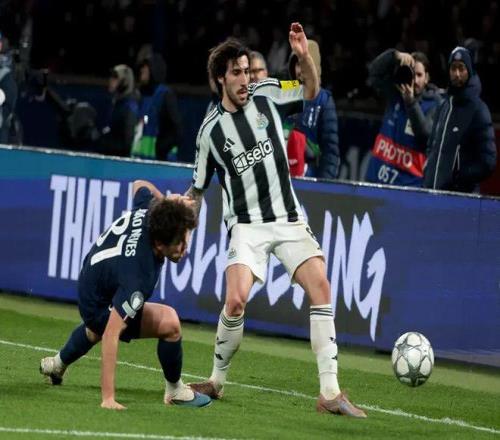 阿森纳与富,勒姆英超第,握手言和,江南体育JN官网,JN江南娱乐,江南体育投注,江南体育平台,江南赛事直播,江南体育app下载